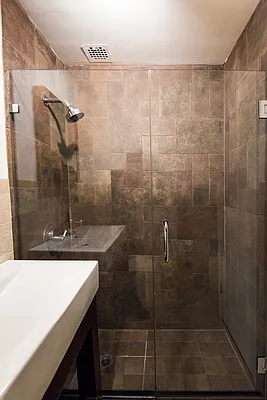 Sold by Easy Street Properties | media 10