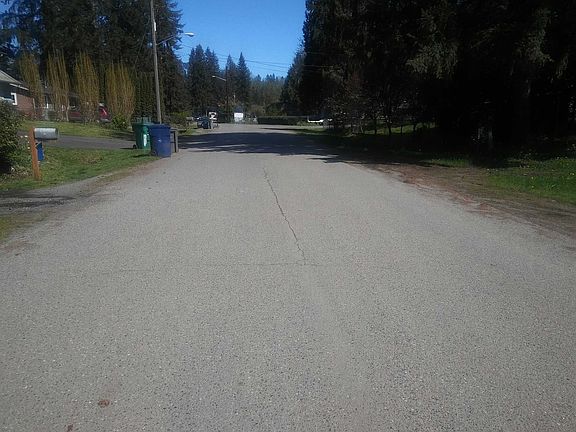 5th image of 12104 58th Pl SE