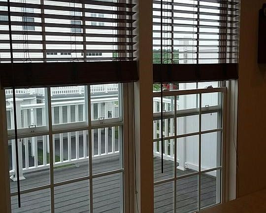 Beautiful windows with A lot of light throughout