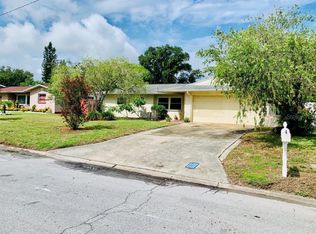 1438 S Hillcrest Ave, Clearwater, FL 33756