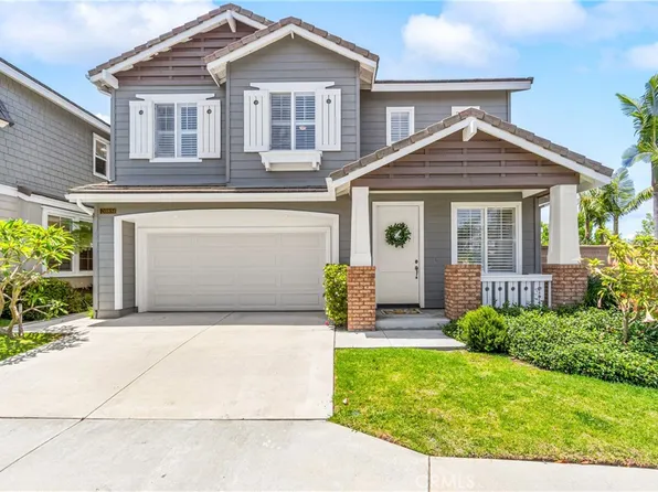 20851 Cabrillo Ln, Huntington Beach, CA 92646