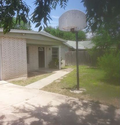 2nd image of 139 Proctor Blvd