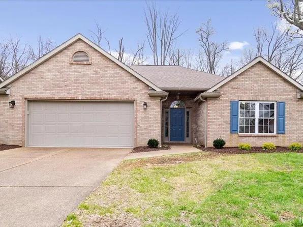 4892 Lincoln Pointe Dr, Newburgh, IN 47630