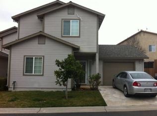 4001 Wimbledon Dr, Diamond Springs, CA 95619
