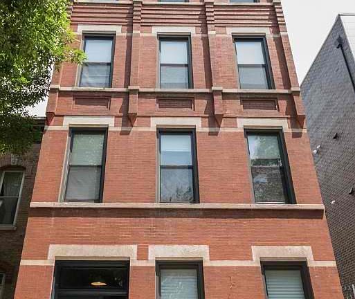 2nd image of 1629 N Burling St #2F5