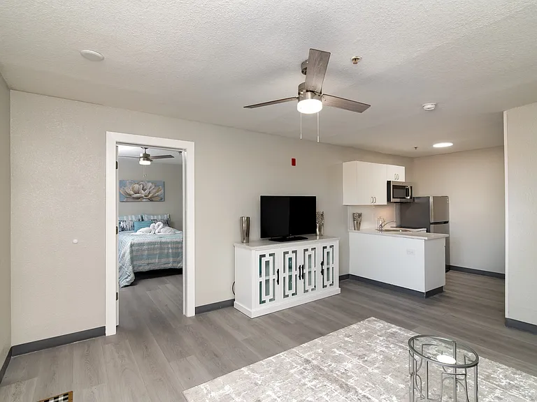 Central Apartments by Avera Living — Photo 5