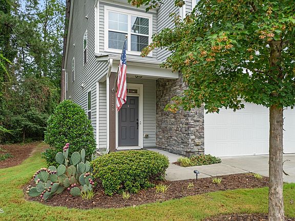 3rd image of 1128 Southpoint Trl