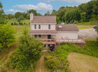 9107 E Cloverdale Rd, Nashville, MI 49073