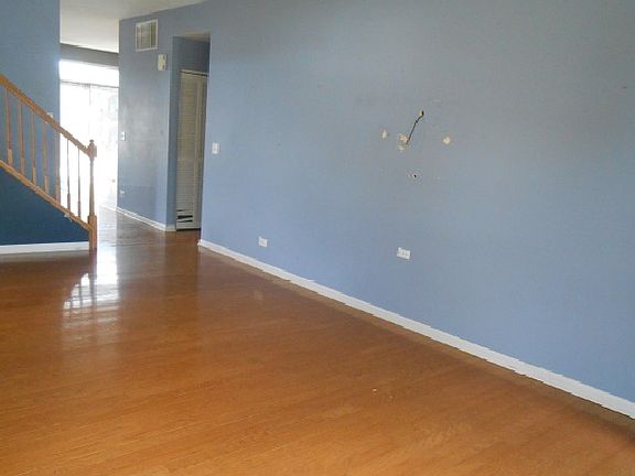 4th image of 2167 Rebecca Cir