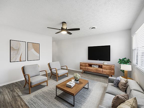 4th image of 1938 Dunkirk Ct