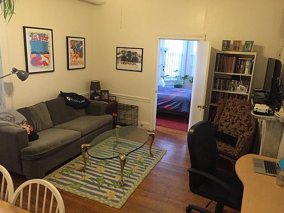 3rd image of 105 S 21st St APT 1R