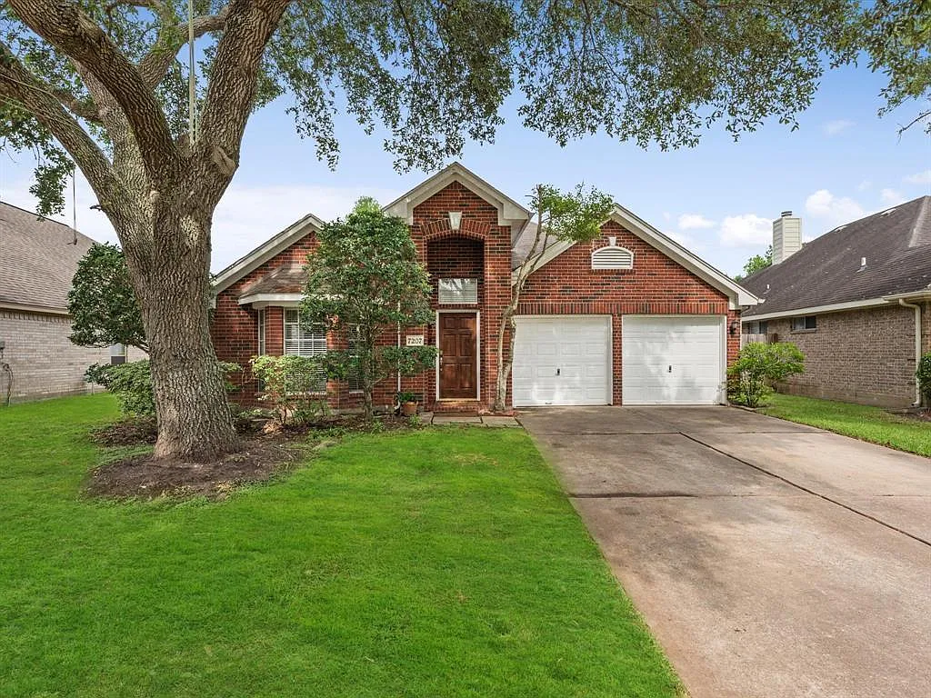 Building Photo - 7207 Shadyside Cir