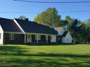 198 Fresh Ponds Rd, East Brunswick, NJ 08816