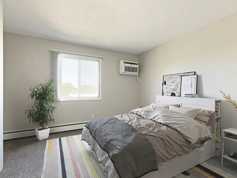 Bradley House Apartments — Photo 10