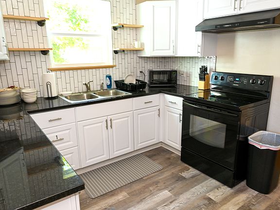 3rd image of 1114 Florida Ave #3