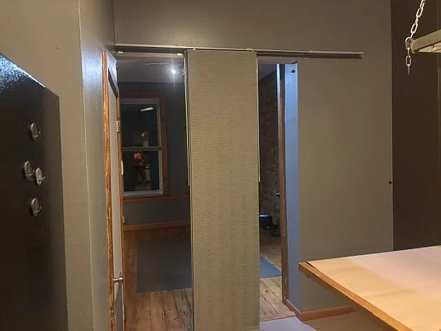 Studio, 600 sqft, $1,600 — Photo 4