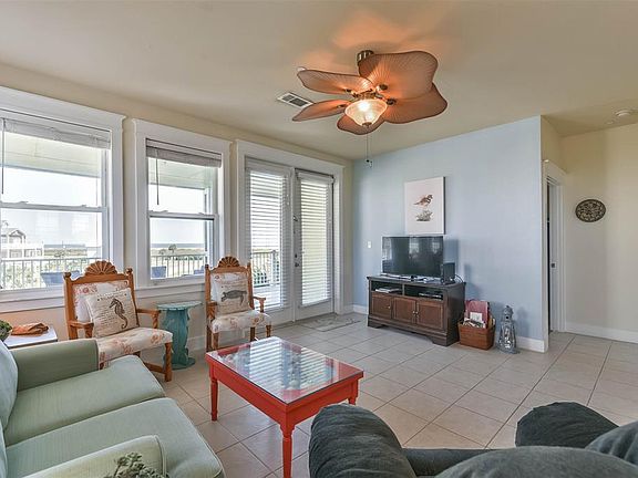 5th image of 4121 Pointe West Dr Unit 201