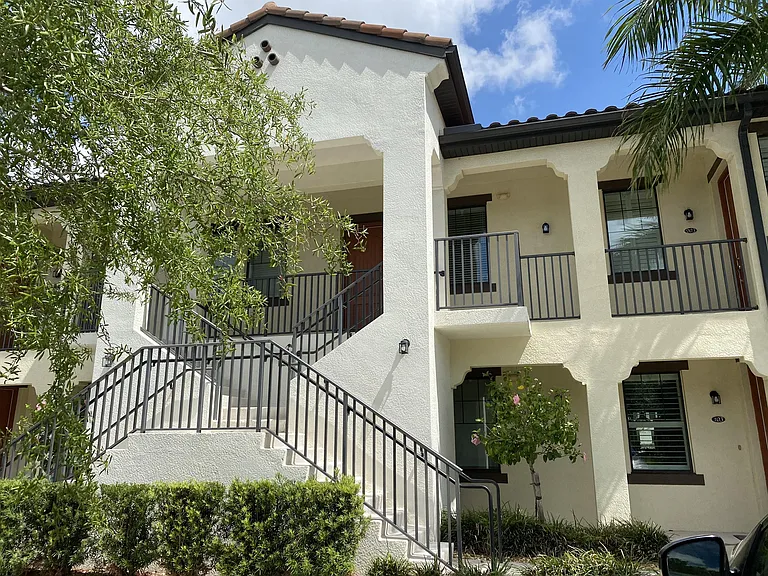 15114 Palmer Lake Cir #1-202 — Photo 1