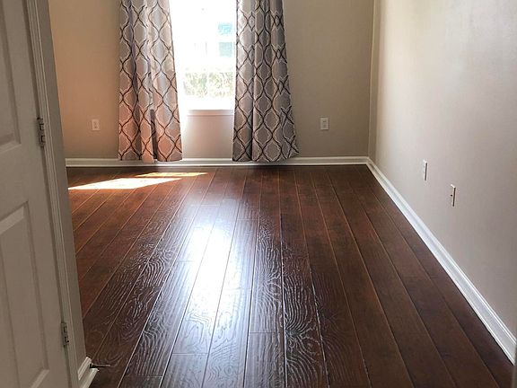 3rd image of 7990 BAYMEADOWS Road #803