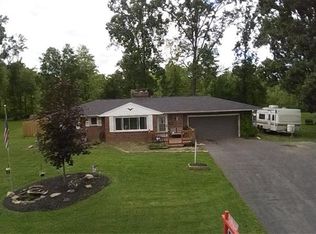 72 Milton St, Clark, PA 16113