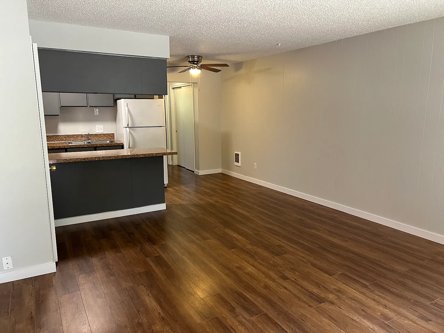 1 bed, $1,400 — Photo 2