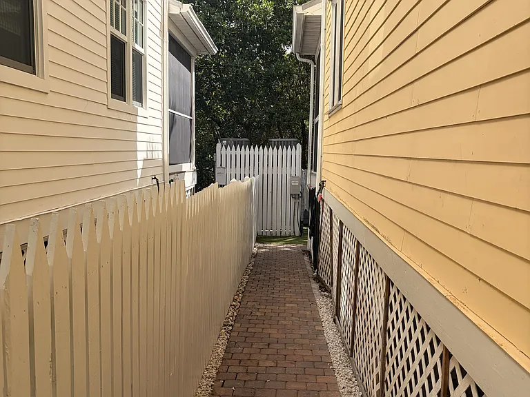 167 Golf Club Dr — Photo 38