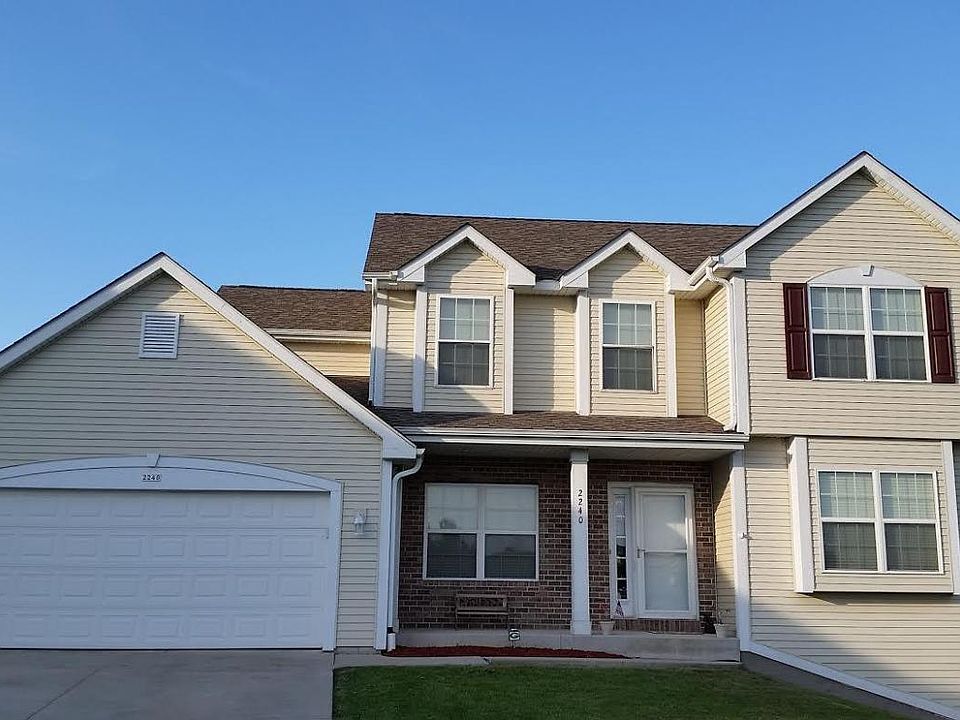 1st image of 2240 E Ash Ct