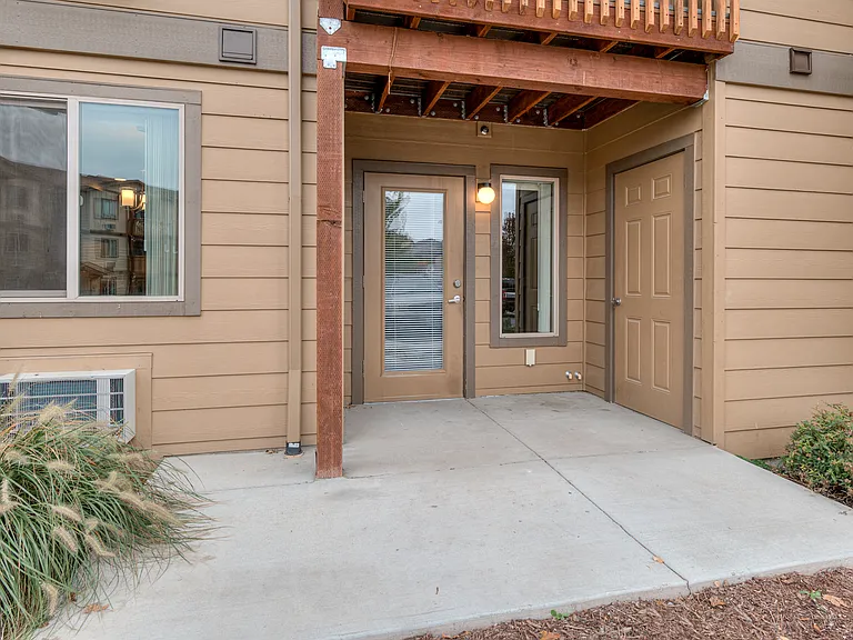 Wild Horse Mesa Apartments — Photo 28