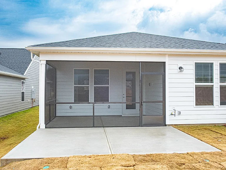 1535 Pebble Shore Ln — Photo 32