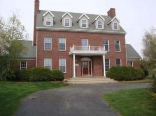 6 Century Ct, Oswego, IL 60543