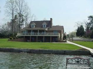 314 Anthony Ford Rd, Penhook, VA 24137