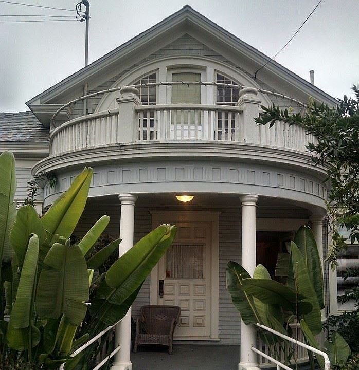 1st image of 2330 Union St