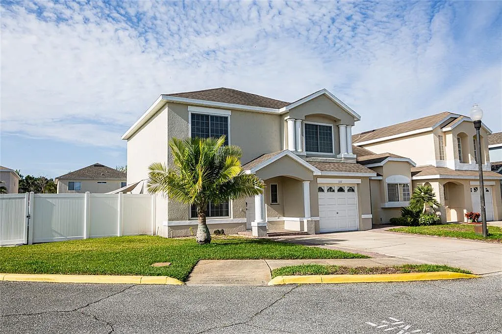 4 bed, 2.5 bath, 1530 sqft, $2,900 — Photo 3