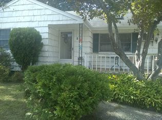 8 Ruland Rd, Selden, NY 11784