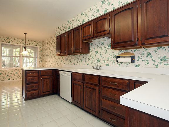 4th image of 1476 Aberdeen Ct #1476