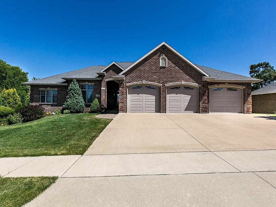 3336 Arrowwood Ln, Dubuque, IA 52001 Zillow