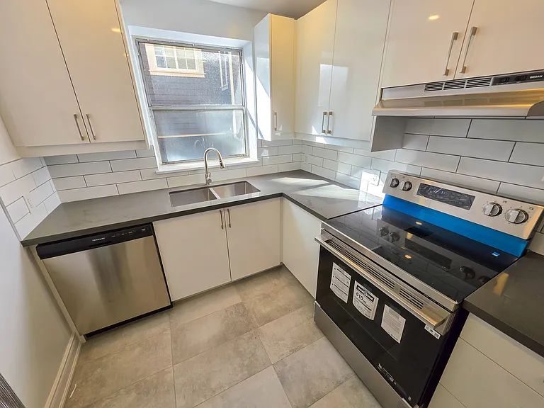 83 Wilson St #5 — Photo 14