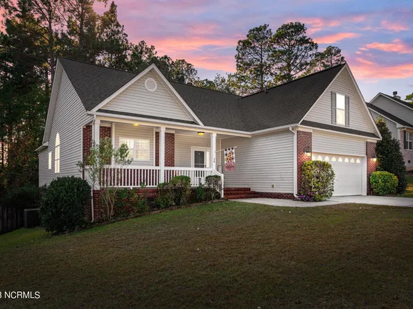 28 Commonwealth Court, Cameron, NC 28326