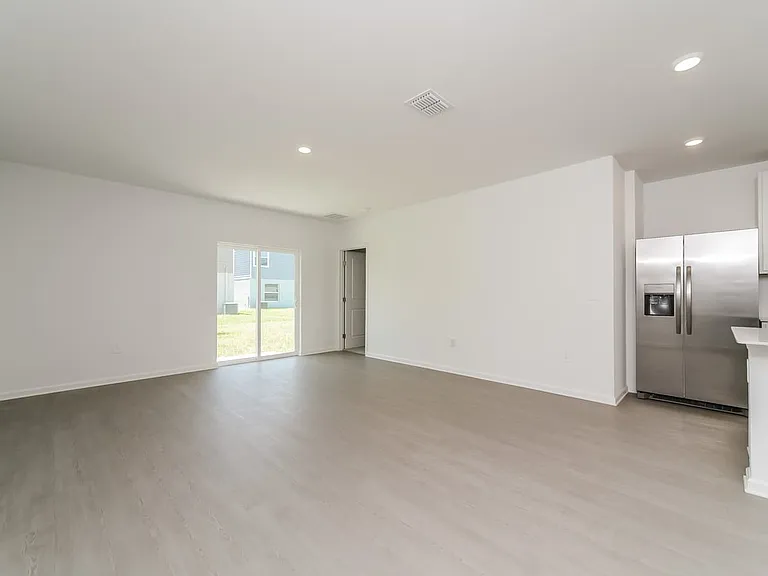 6240 Botticella Blvd — Photo 5