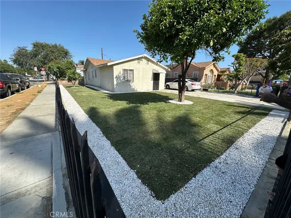 6000 Vinevale Ave, Maywood, CA 90270