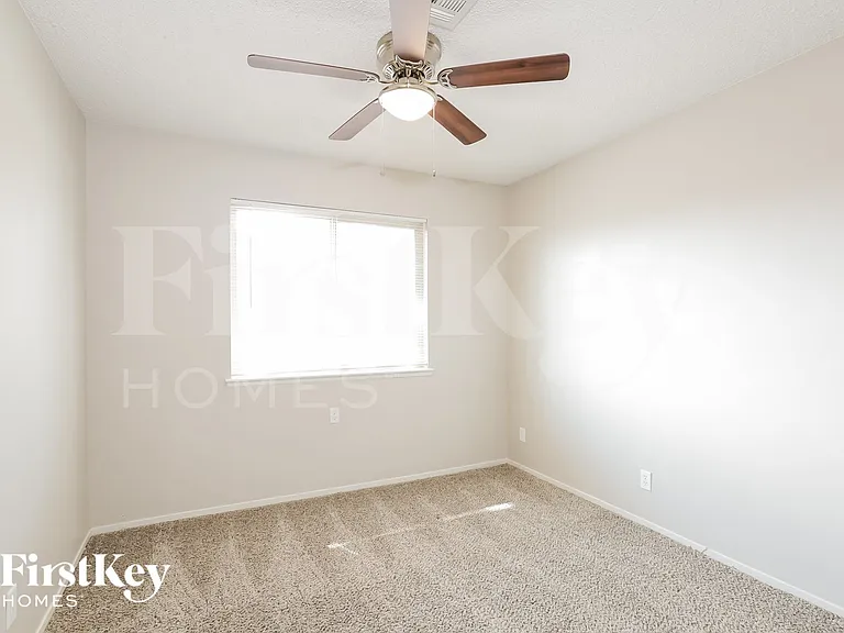 3868 Vista Largo Dr — Photo 12