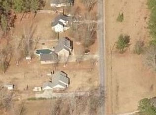 325 Coosada Ln, Coosada, AL 36020