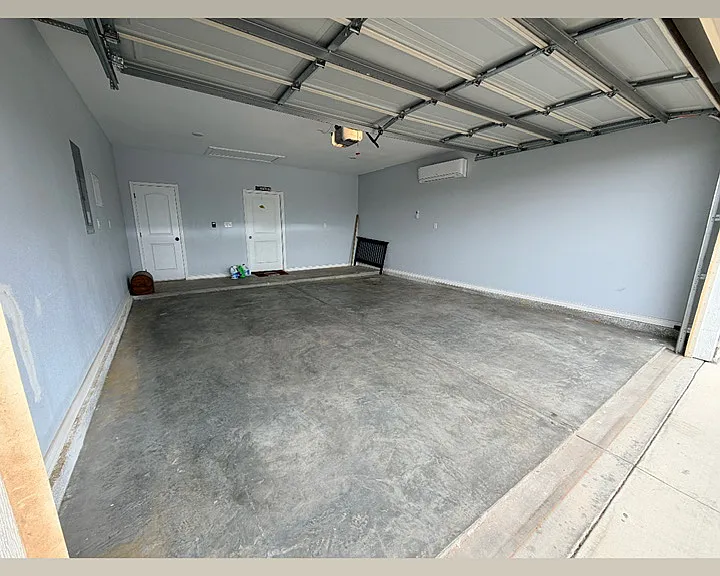 608 Amburgey Ave — Photo 4