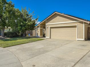 9732 Red Cedar Cir, Sacramento, CA