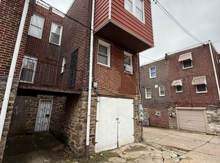 6412 N Sydenham St, Philadelphia, PA 19126
