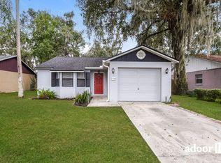 2709 Lorraine Dr, Leesburg, FL 34748