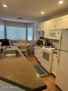 3030 Marsh Winds Cir #102 — Photo 9