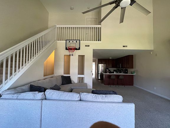 3rd image of 2612 Woodward Ave #30