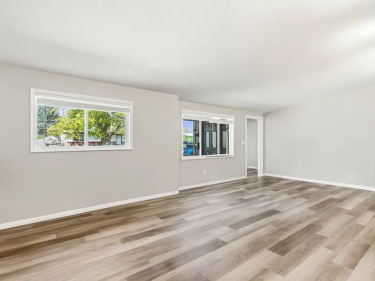 413 Chestnut St — Photo 8