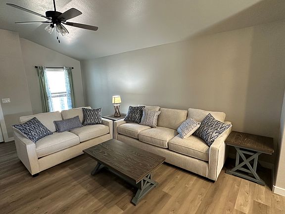 2nd image of 4805 Corral Ct